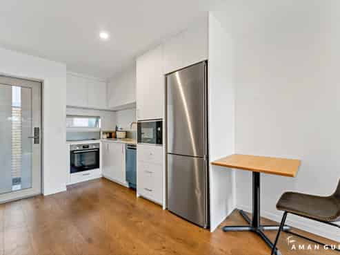 15 Helen Jenepher Lane, Mount Wellington