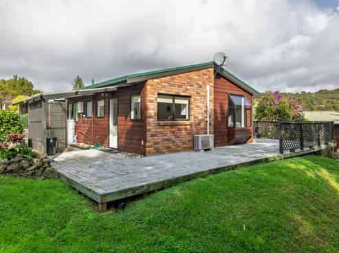 5/1 Ash Grove Circle, Haruru