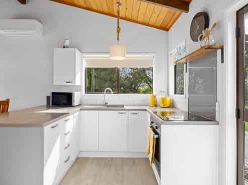 5/1 Ash Grove Circle, Haruru