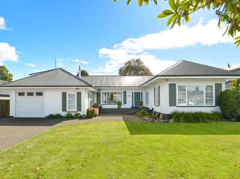 57 Sophia Street, Glenholme