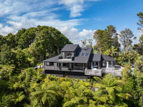 267 School Road, Te Arai