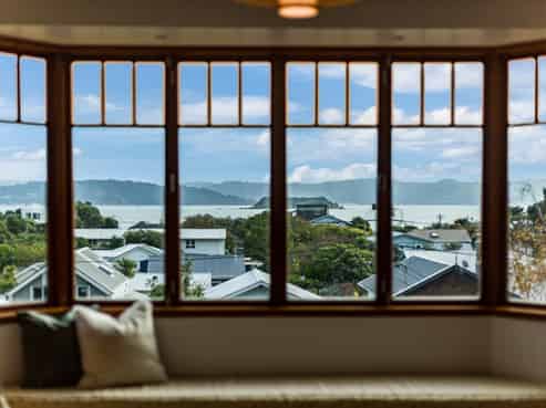 335 Muritai Road, Eastbourne