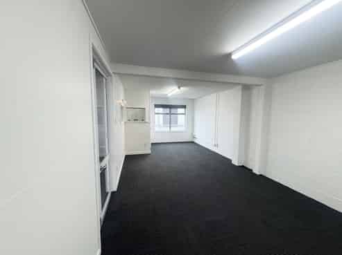 Small Industrial - Just Renovated - Very Tidy