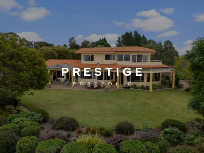 11 Kaimata Road, Bay View