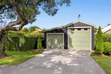 16A Laurence Street, Manly