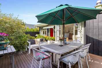 16A Laurence Street, Manly