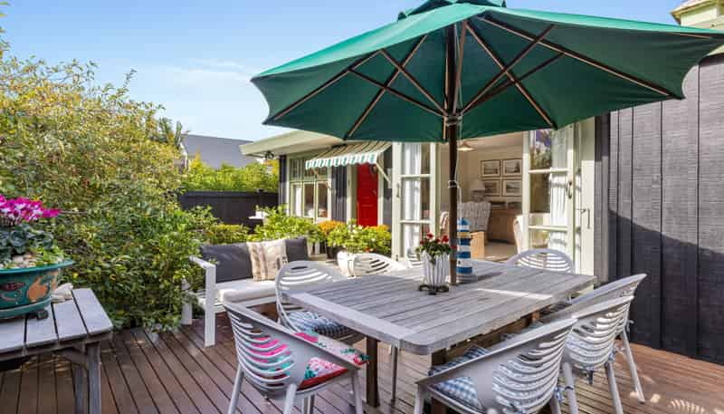 16A Laurence Street, Manly