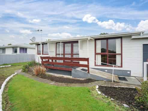203 Dunns Road, Otatara