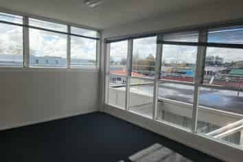 Office Space on Main Street, Pukekohe