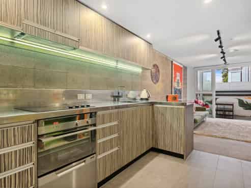 1/307 Willis Street, Te Aro