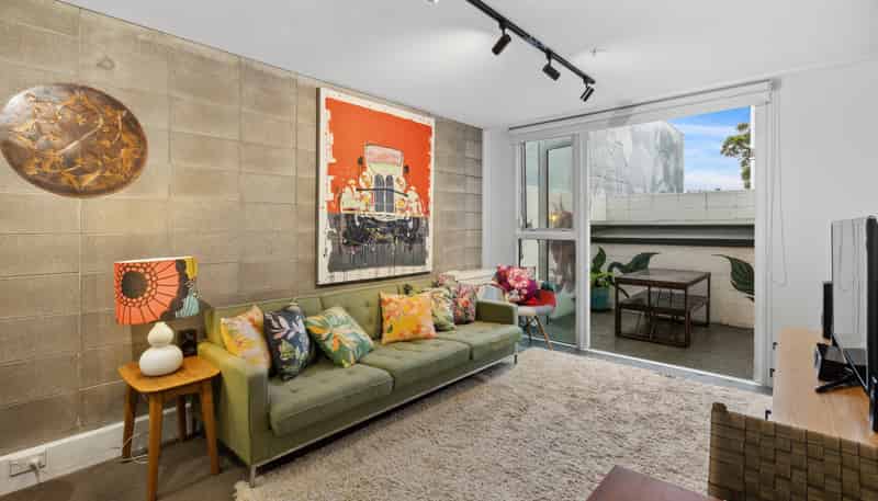 1/307 Willis Street, Te Aro
