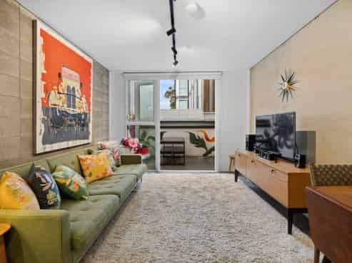 1/307 Willis Street, Te Aro