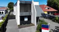 Open gallery