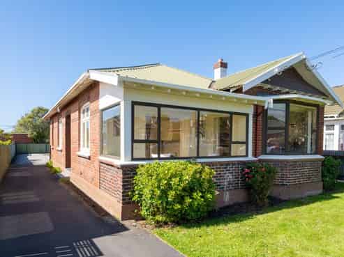 267 Macandrew Road, Forbury