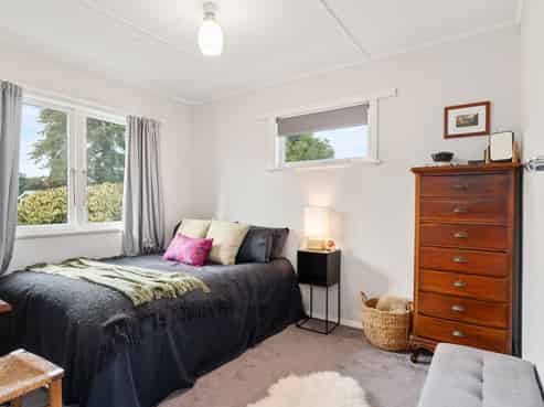 77 Kent Street, Carterton