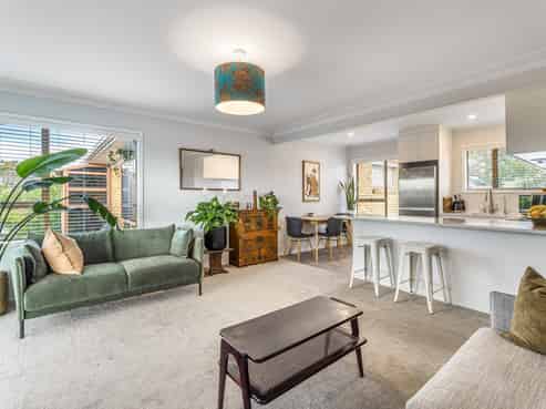 2/66 Fowlds Avenue, Sandringham