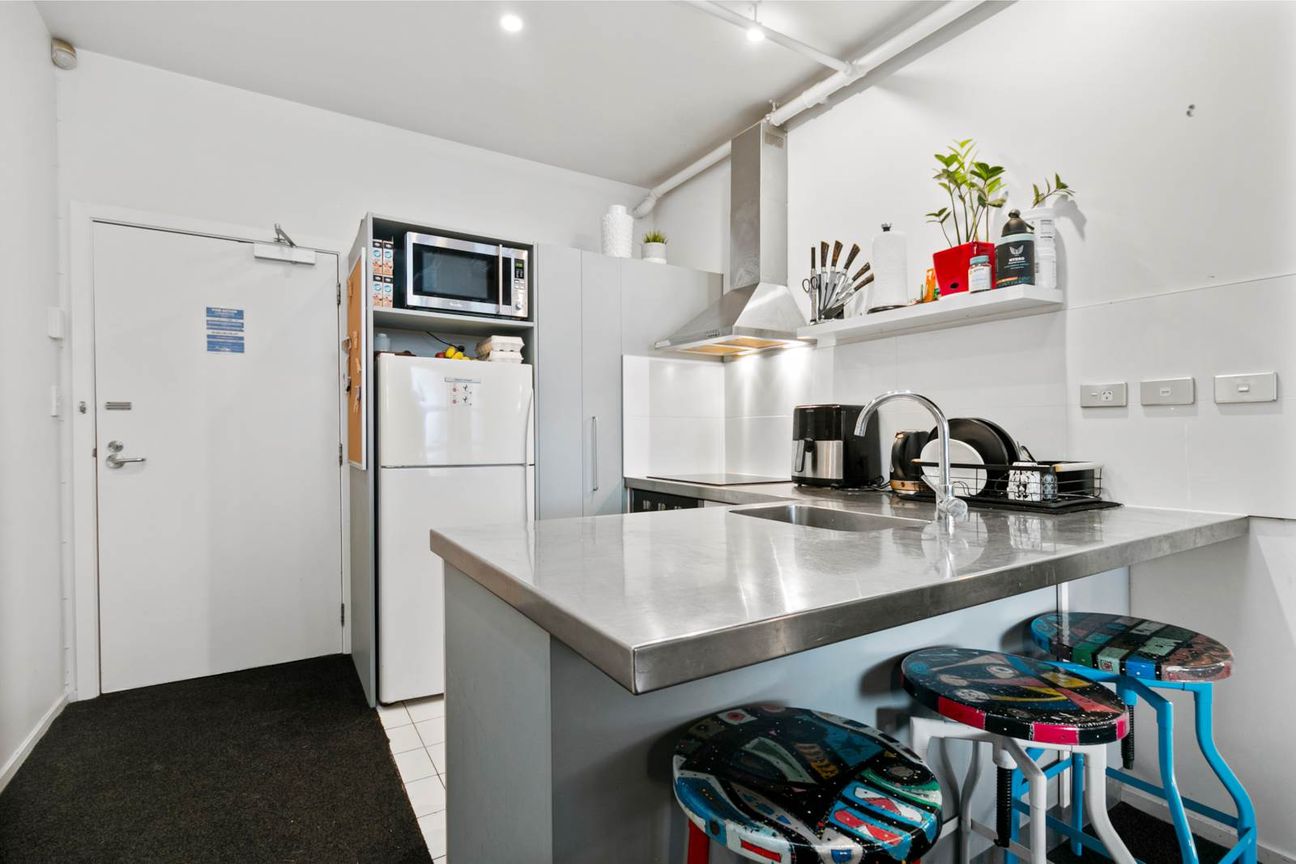 SMART INVESTMENT OR IDEAL FIRST HOME – pohled 5