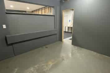 Storage on Niven