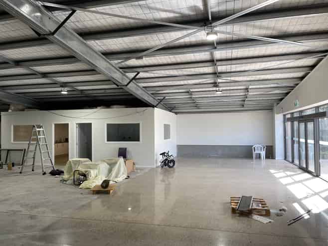 Retail Showroom, Warehouse or Manufacture