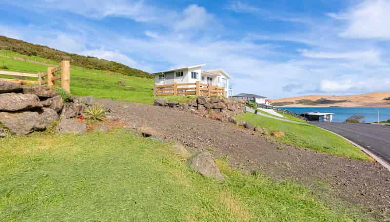 30 Opononi Heights Drive, OPONONI
