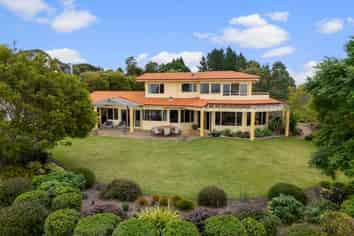 11 Kaimata Road, Bay View
