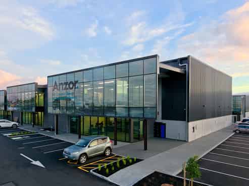 New build on Rosebank Road - 888sqm