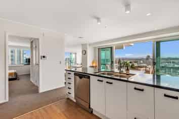 1201/72 Devonport Road, Tauranga Central