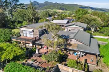27 Donnelly Street, Oakura