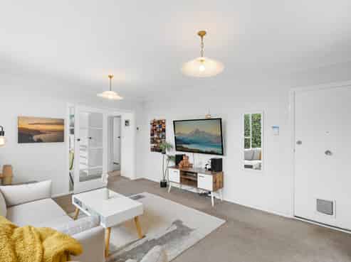 35 Montclare Avenue, Avonhead