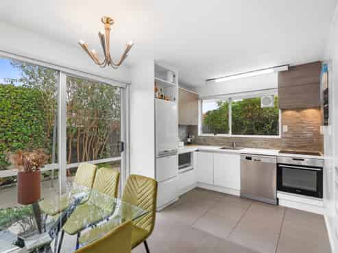 35 Montclare Avenue, Avonhead