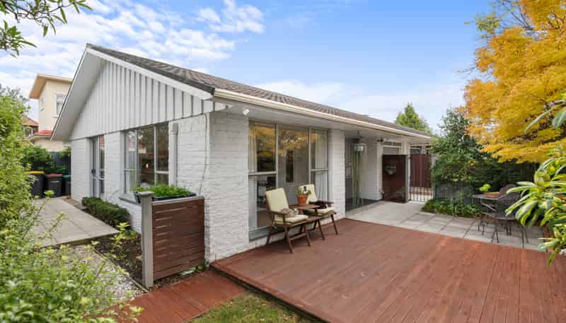 35 Montclare Avenue, Avonhead