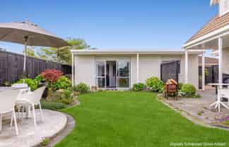 43A Robertson Street, Glenholme