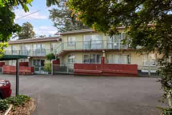 10A Jesmond Terrace, Mount Albert