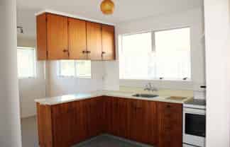 A/6 Arizona Grove, Brooklyn