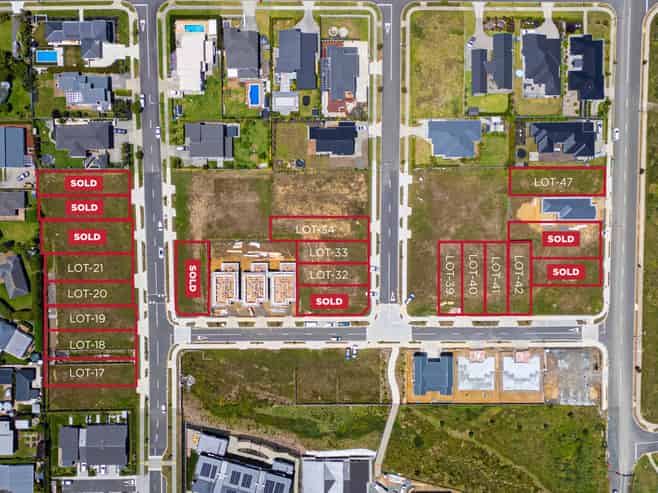  Beachlands Sections, Beachlands