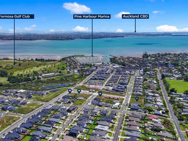  Beachlands Sections, Beachlands