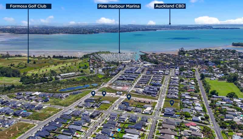  Beachlands Sections, Beachlands