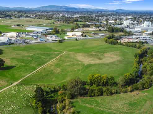 Up to 15 HA of Undeveloped Industrially Zoned Land