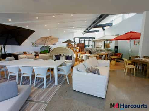 Exceptional Retail Takapuna