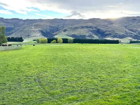 49 Top Road, Middlemarch