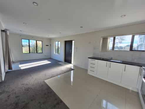 28A Wallson Crescent, Wiri