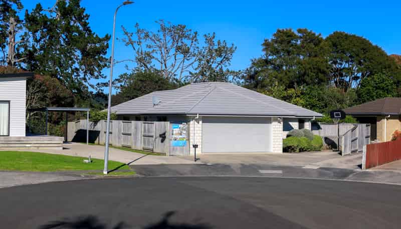 15 Gregson Drive, Huntly