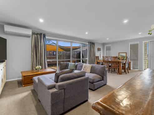 15 Gregson Drive, Huntly