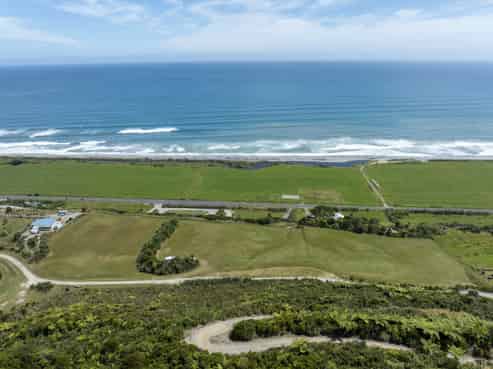 Lot 2 672C Nikau Road, RD1, Westport