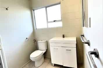 Auckland - Address withheld