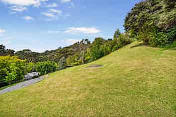 44a Landing Road, Titirangi