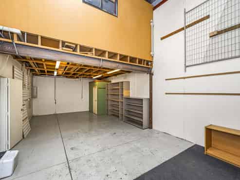 Affordable Westgate Industrial | Occupy or Invest