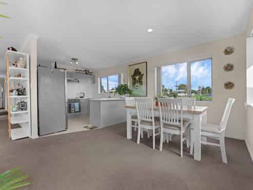 27e Gibson Road, Tuakau