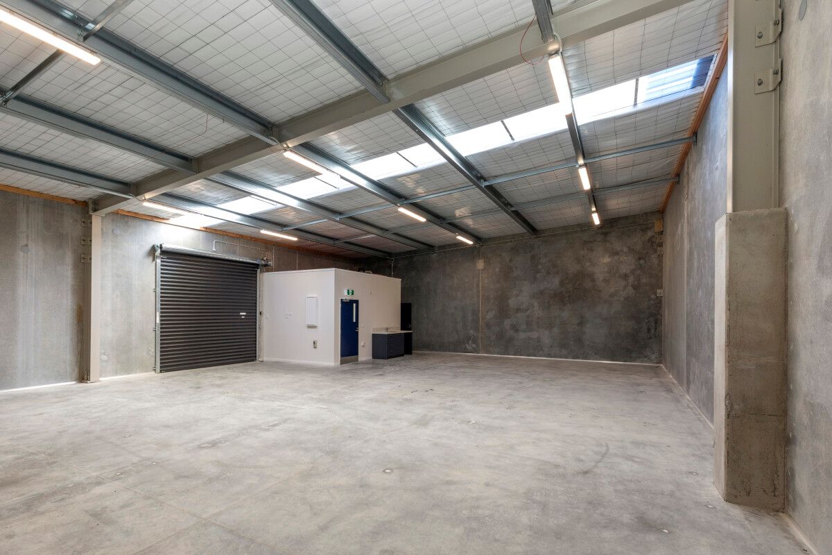 Industrial Units Leasing Now! - Vista 6
