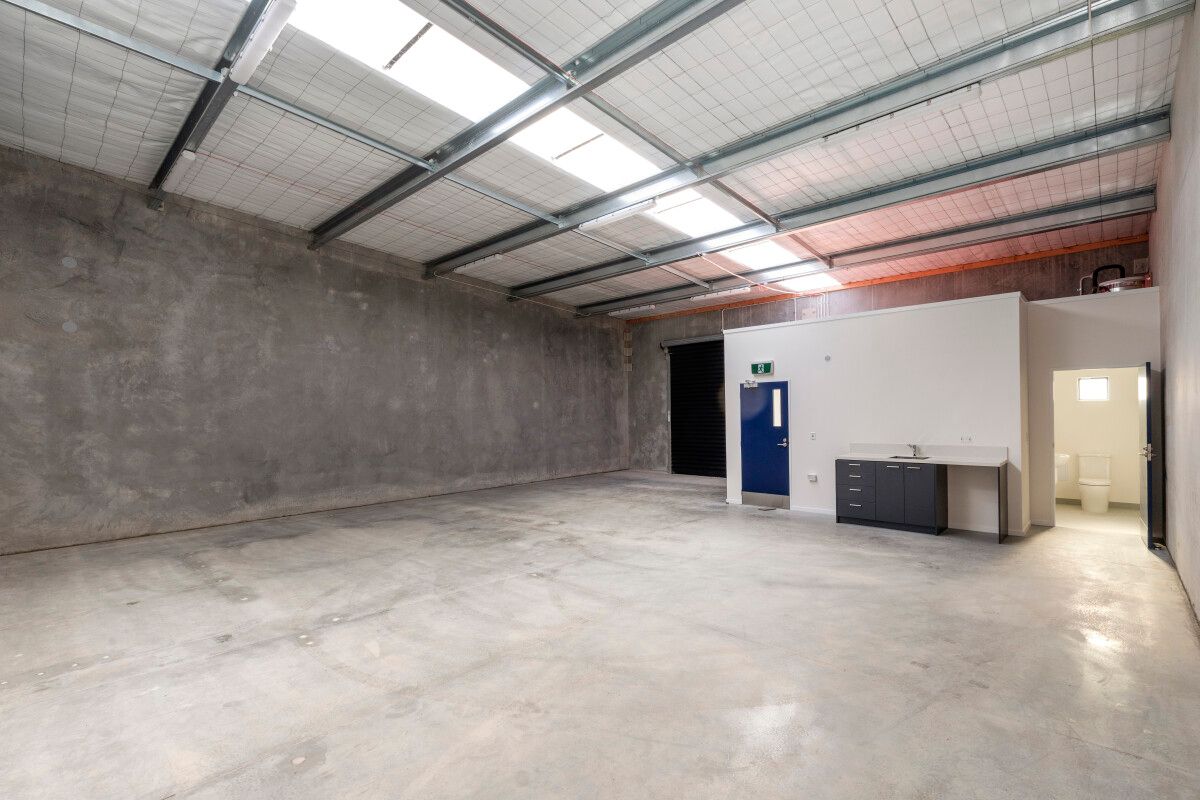 Industrial Units Leasing Now! - Vista 5